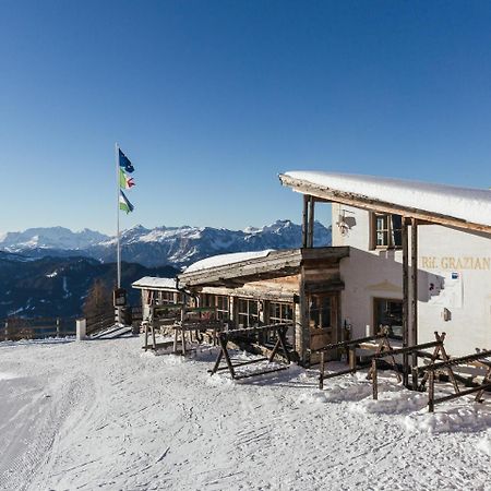 Rifugio Graziani Huette Hotel San Vigilio Di Marebbe Exterior foto